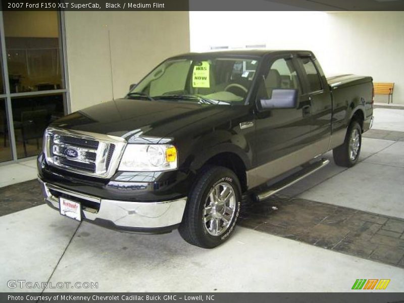 Black / Medium Flint 2007 Ford F150 XLT SuperCab