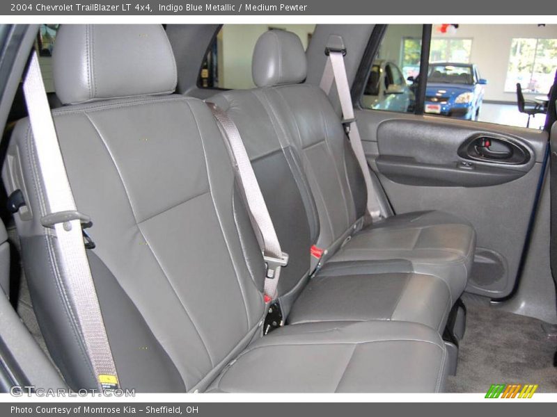 Indigo Blue Metallic / Medium Pewter 2004 Chevrolet TrailBlazer LT 4x4