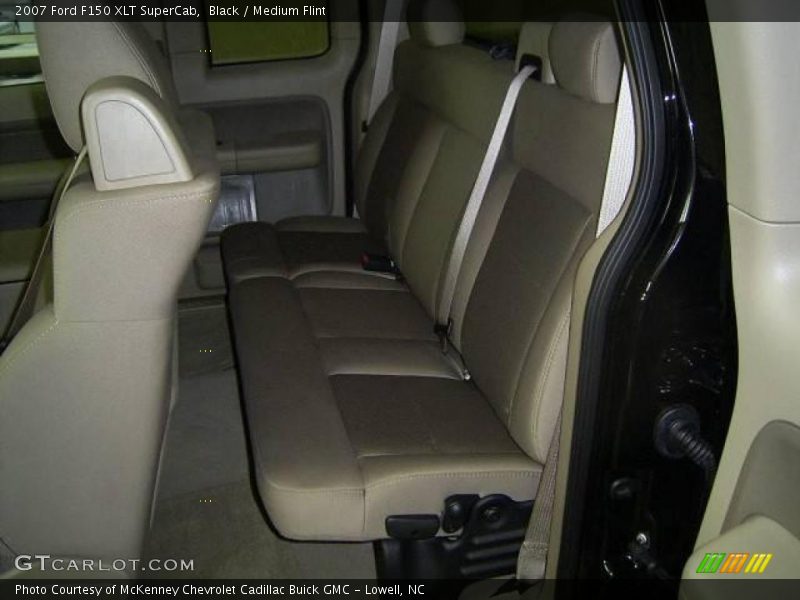 Black / Medium Flint 2007 Ford F150 XLT SuperCab