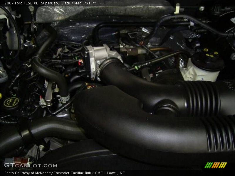 Black / Medium Flint 2007 Ford F150 XLT SuperCab