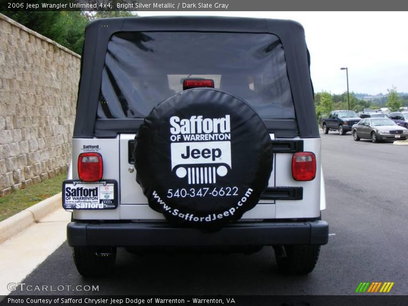 Bright Silver Metallic / Dark Slate Gray 2006 Jeep Wrangler Unlimited 4x4