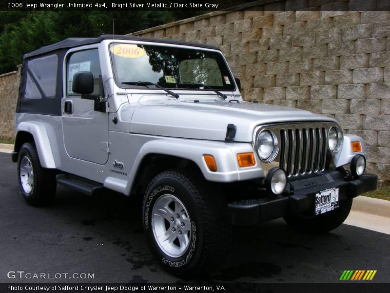 Bright Silver Metallic / Dark Slate Gray 2006 Jeep Wrangler Unlimited 4x4
