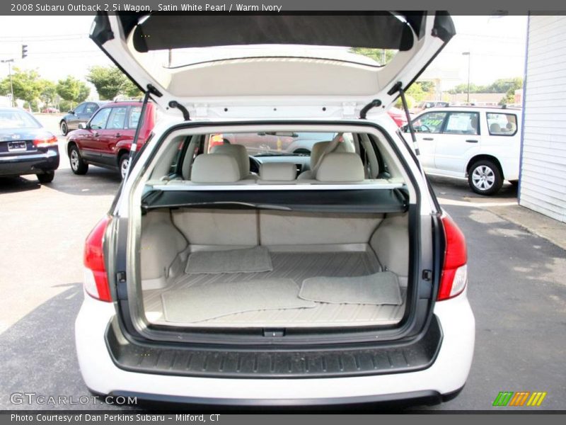 Satin White Pearl / Warm Ivory 2008 Subaru Outback 2.5i Wagon
