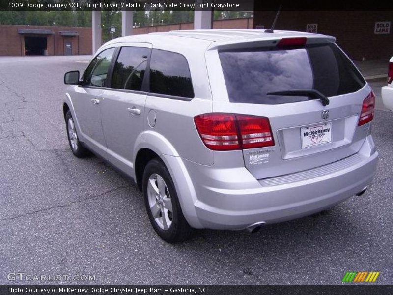 Bright Silver Metallic / Dark Slate Gray/Light Graystone 2009 Dodge Journey SXT