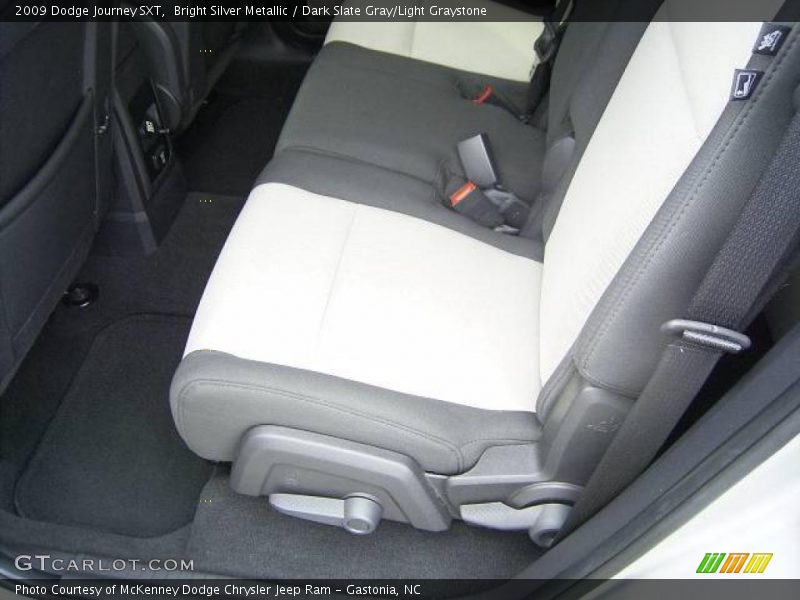 Bright Silver Metallic / Dark Slate Gray/Light Graystone 2009 Dodge Journey SXT