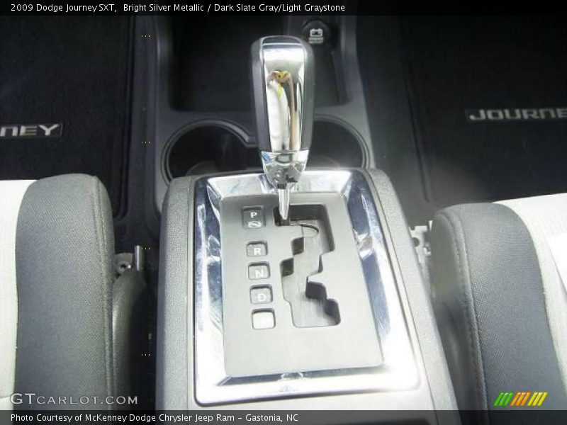 Bright Silver Metallic / Dark Slate Gray/Light Graystone 2009 Dodge Journey SXT
