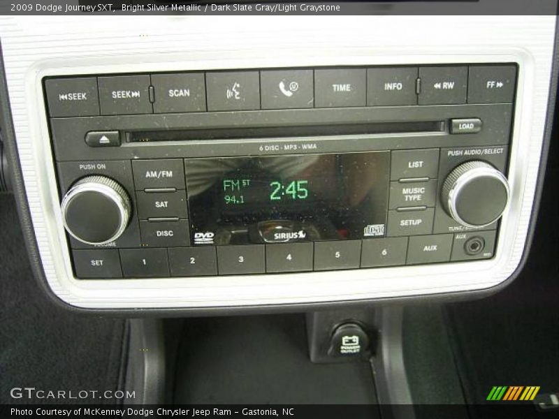 Bright Silver Metallic / Dark Slate Gray/Light Graystone 2009 Dodge Journey SXT