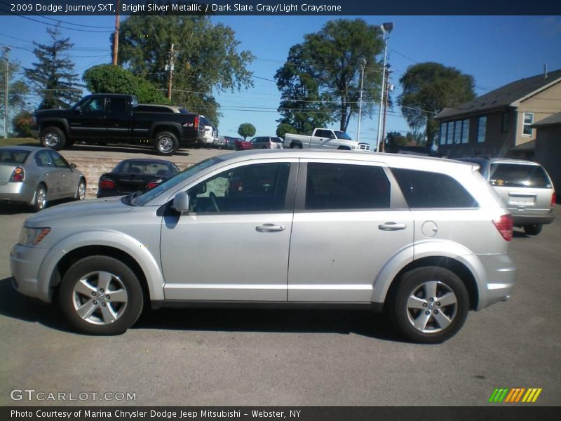 Bright Silver Metallic / Dark Slate Gray/Light Graystone 2009 Dodge Journey SXT