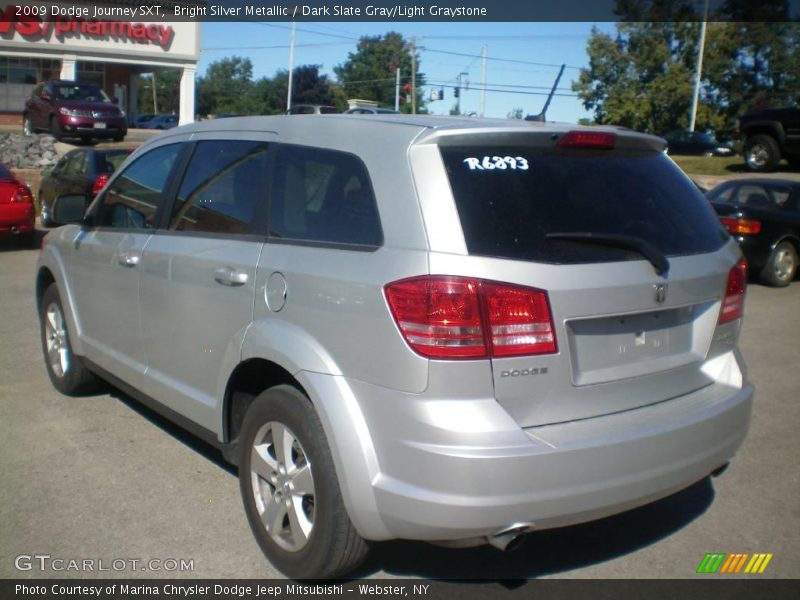 Bright Silver Metallic / Dark Slate Gray/Light Graystone 2009 Dodge Journey SXT
