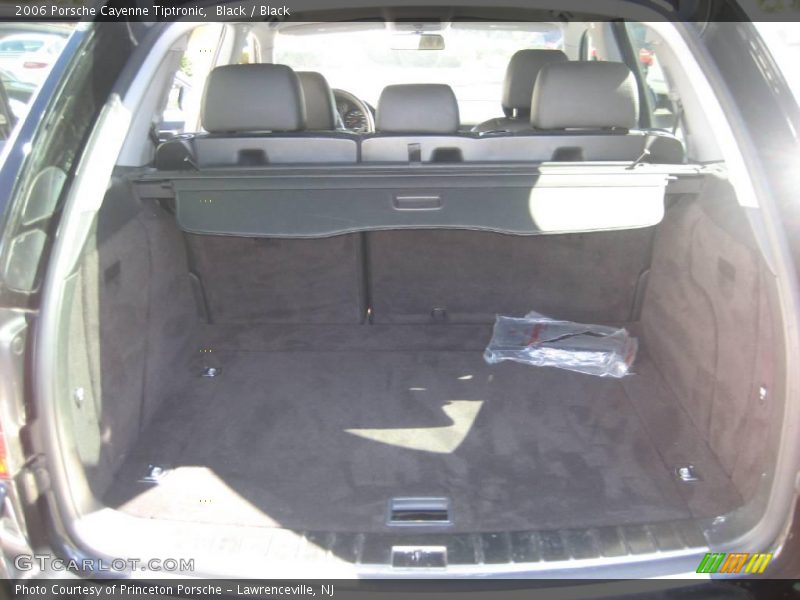 Black / Black 2006 Porsche Cayenne Tiptronic