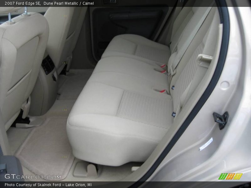 Dune Pearl Metallic / Camel 2007 Ford Edge SE