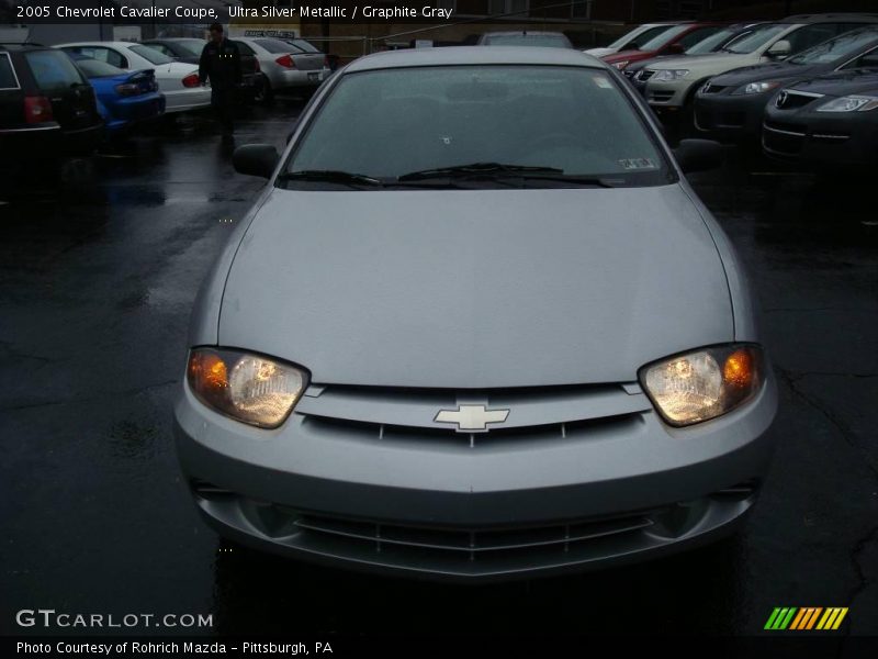 Ultra Silver Metallic / Graphite Gray 2005 Chevrolet Cavalier Coupe