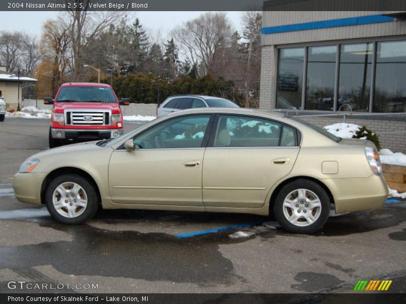 Velvet Beige / Blond 2004 Nissan Altima 2.5 S
