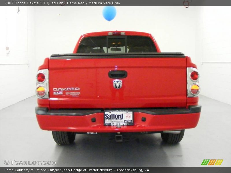 Flame Red / Medium Slate Gray 2007 Dodge Dakota SLT Quad Cab