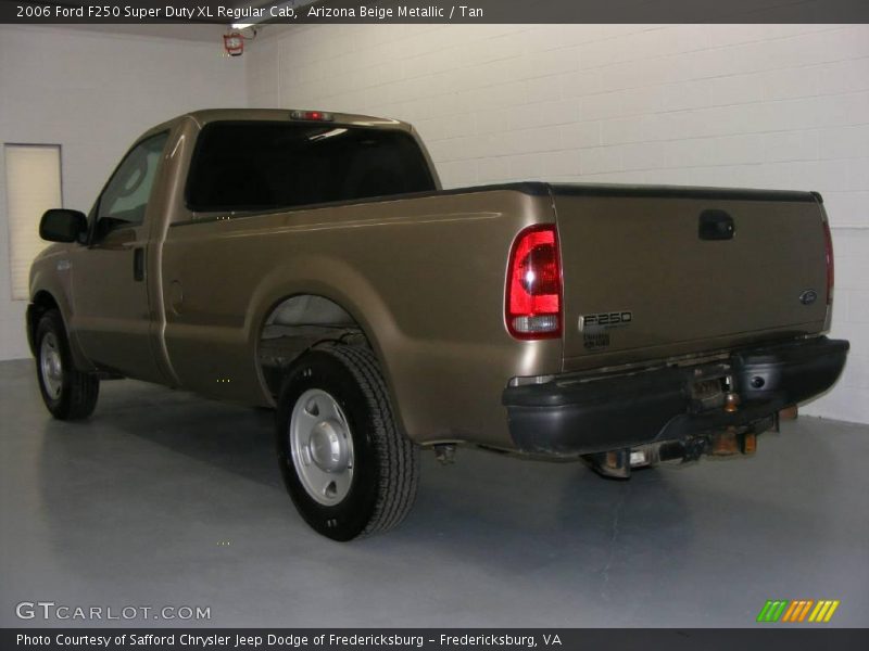 Arizona Beige Metallic / Tan 2006 Ford F250 Super Duty XL Regular Cab