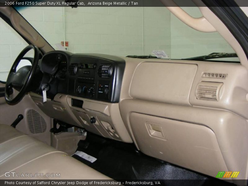 Arizona Beige Metallic / Tan 2006 Ford F250 Super Duty XL Regular Cab