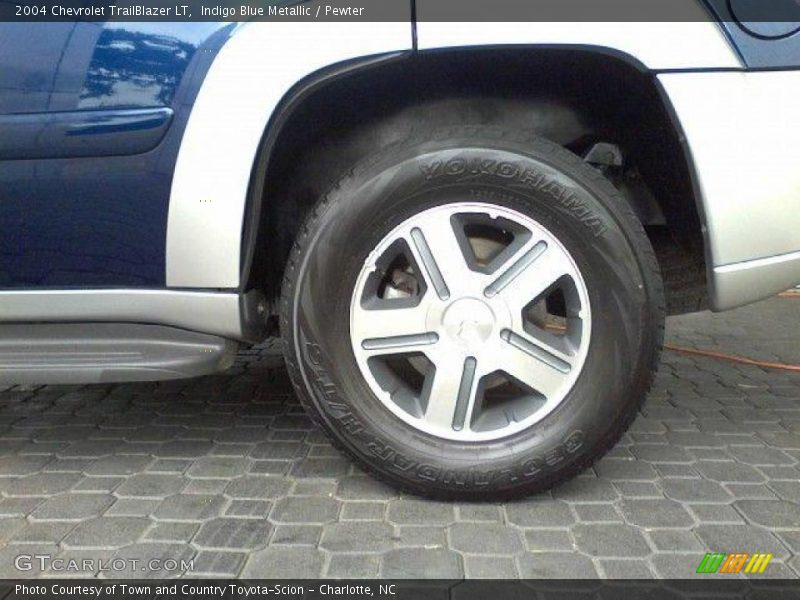 Indigo Blue Metallic / Pewter 2004 Chevrolet TrailBlazer LT