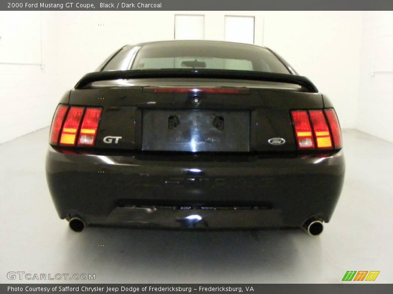 Black / Dark Charcoal 2000 Ford Mustang GT Coupe