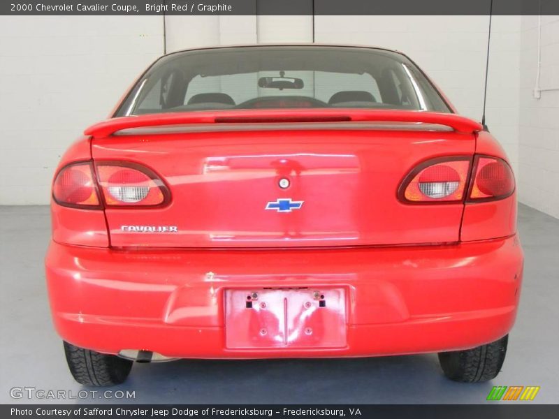 Bright Red / Graphite 2000 Chevrolet Cavalier Coupe
