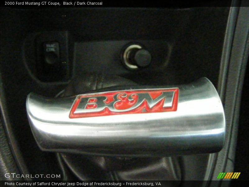 Black / Dark Charcoal 2000 Ford Mustang GT Coupe