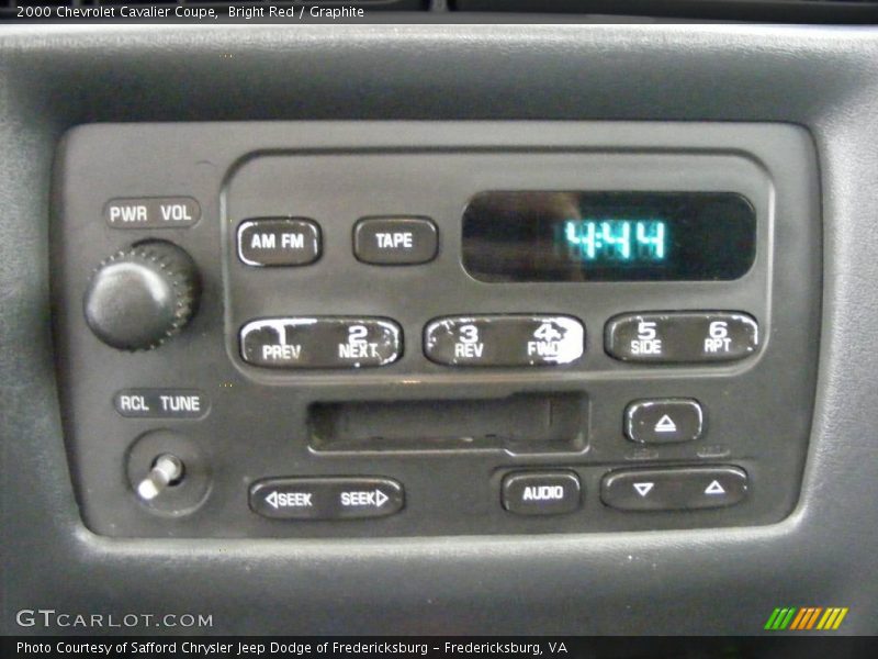 Bright Red / Graphite 2000 Chevrolet Cavalier Coupe