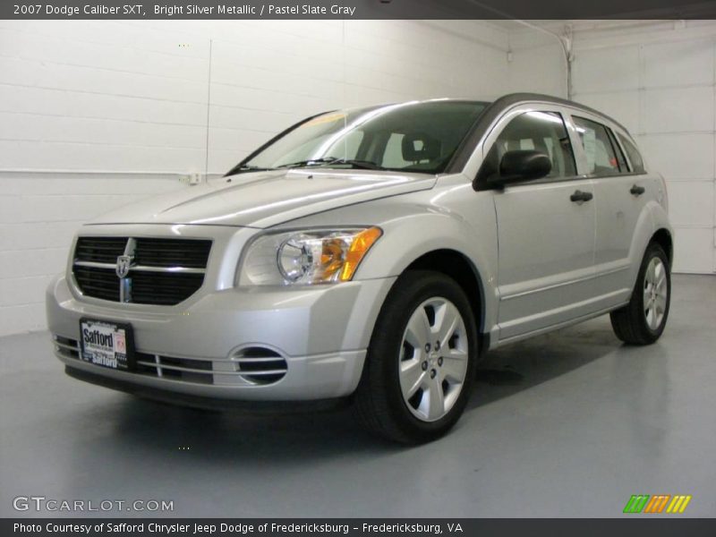 Bright Silver Metallic / Pastel Slate Gray 2007 Dodge Caliber SXT