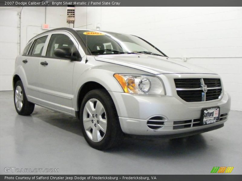 Bright Silver Metallic / Pastel Slate Gray 2007 Dodge Caliber SXT