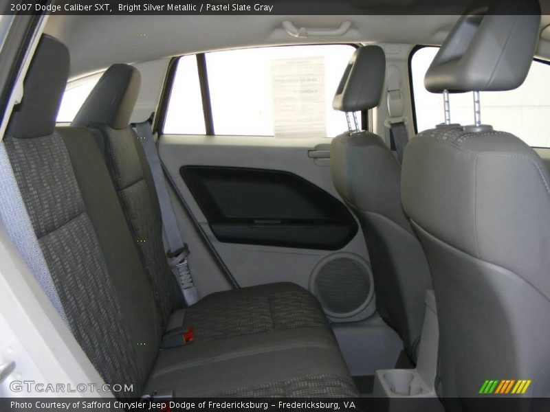 Bright Silver Metallic / Pastel Slate Gray 2007 Dodge Caliber SXT