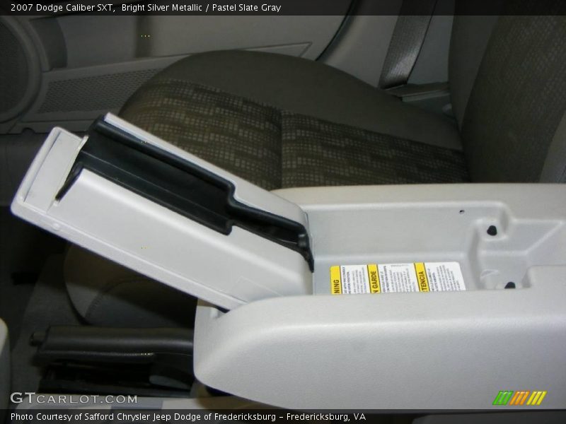 Bright Silver Metallic / Pastel Slate Gray 2007 Dodge Caliber SXT