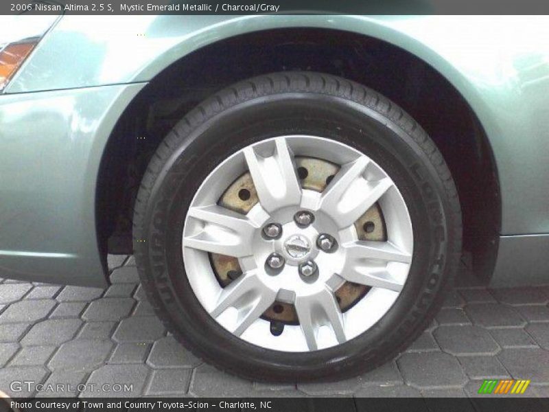 Mystic Emerald Metallic / Charcoal/Gray 2006 Nissan Altima 2.5 S