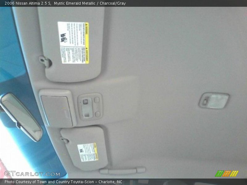 Mystic Emerald Metallic / Charcoal/Gray 2006 Nissan Altima 2.5 S