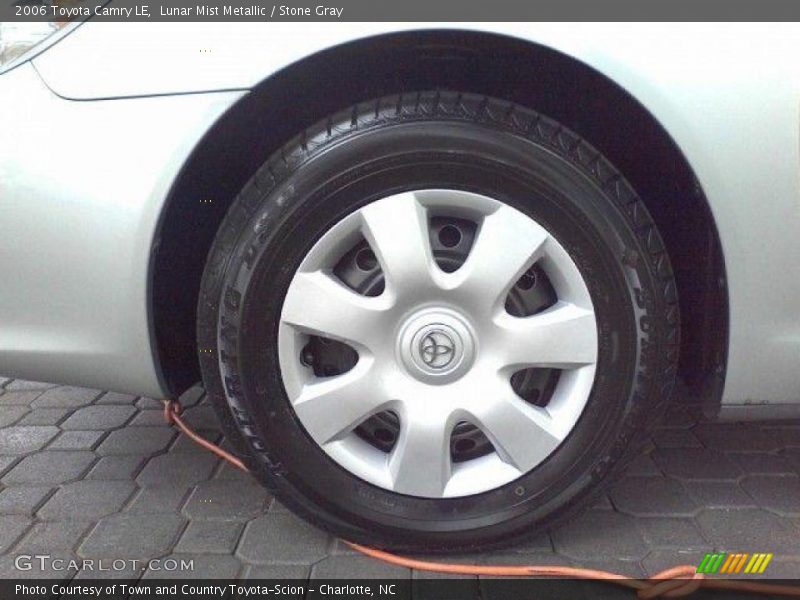 Lunar Mist Metallic / Stone Gray 2006 Toyota Camry LE