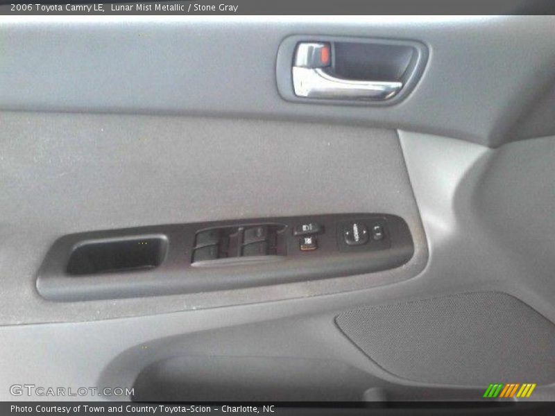 Lunar Mist Metallic / Stone Gray 2006 Toyota Camry LE