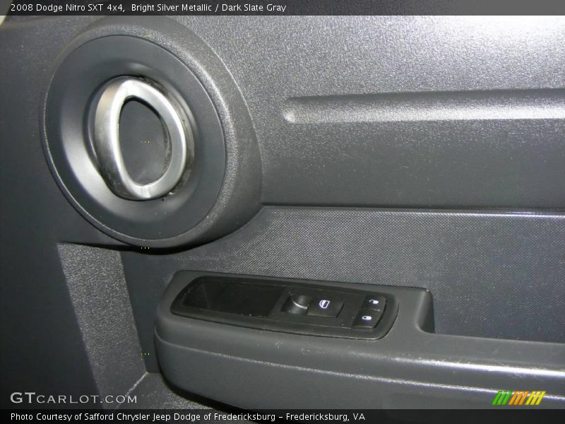Bright Silver Metallic / Dark Slate Gray 2008 Dodge Nitro SXT 4x4