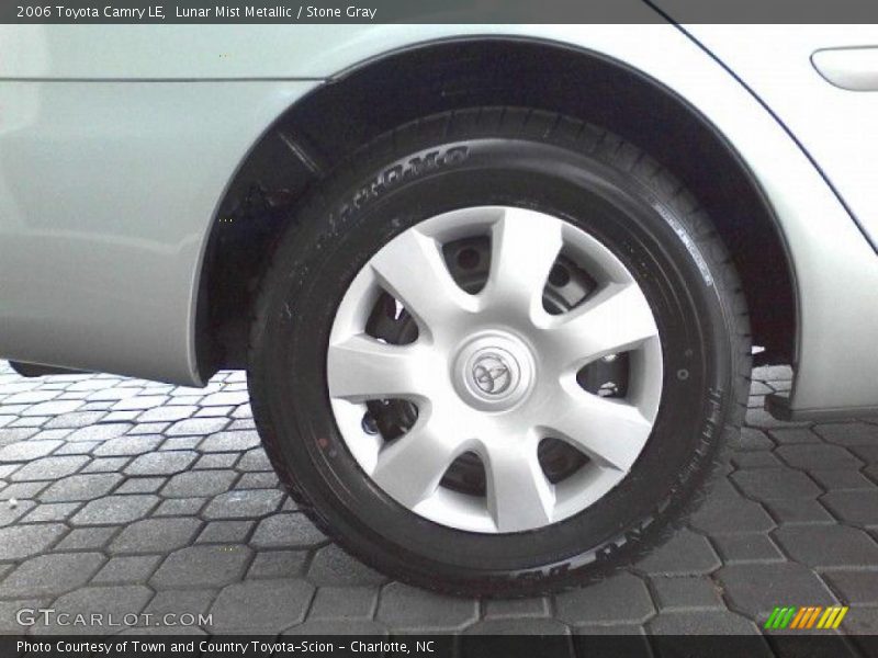 Lunar Mist Metallic / Stone Gray 2006 Toyota Camry LE