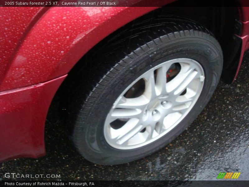 Cayenne Red Pearl / Off Black 2005 Subaru Forester 2.5 XT