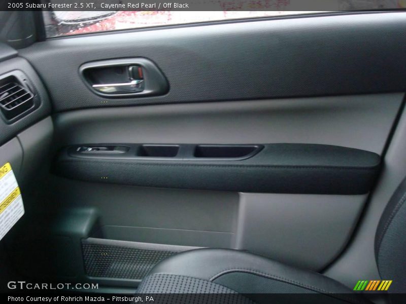 Cayenne Red Pearl / Off Black 2005 Subaru Forester 2.5 XT