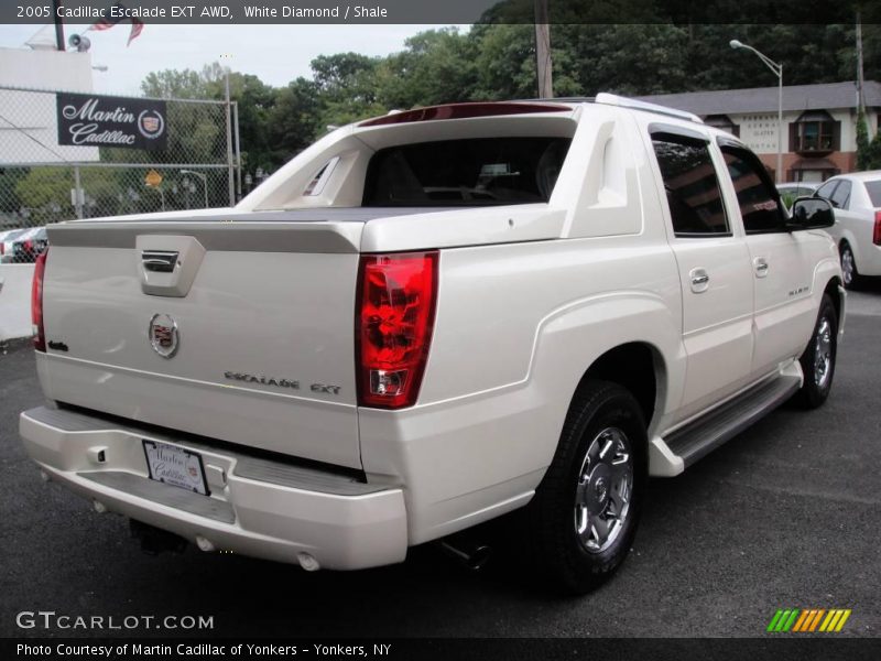 White Diamond / Shale 2005 Cadillac Escalade EXT AWD