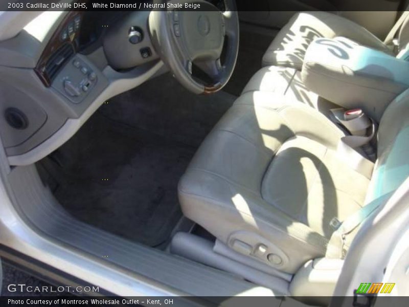 White Diamond / Neutral Shale Beige 2003 Cadillac DeVille DHS