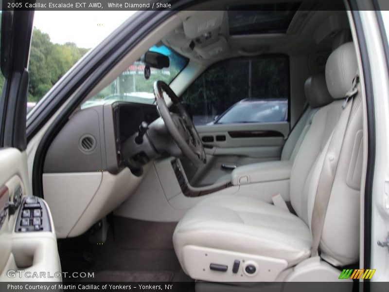 White Diamond / Shale 2005 Cadillac Escalade EXT AWD