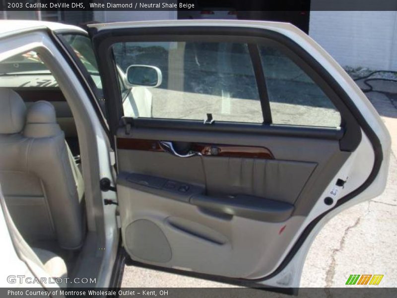White Diamond / Neutral Shale Beige 2003 Cadillac DeVille DHS