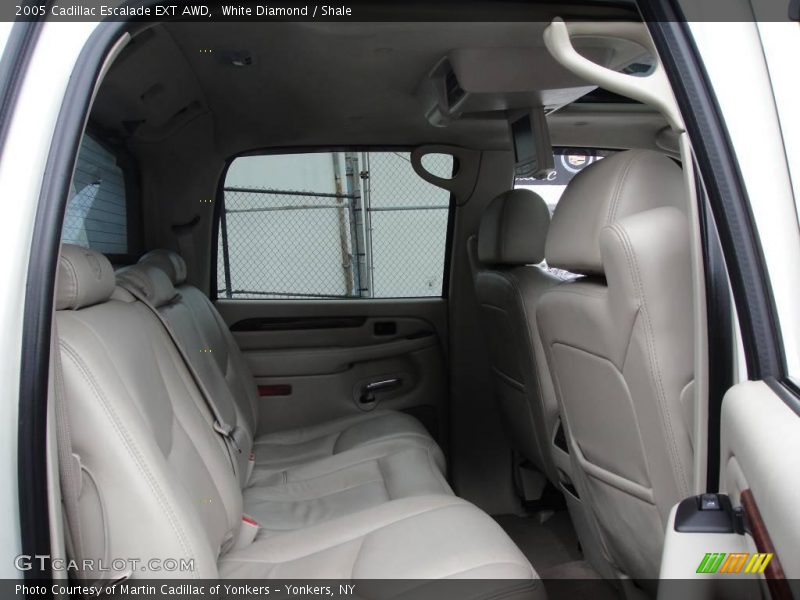 White Diamond / Shale 2005 Cadillac Escalade EXT AWD