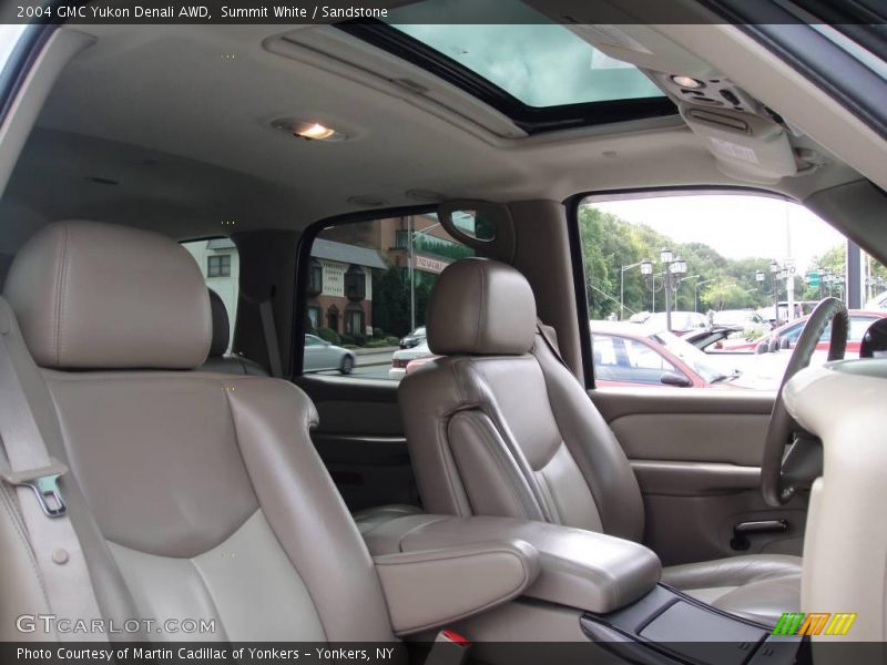 Summit White / Sandstone 2004 GMC Yukon Denali AWD