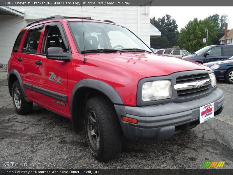 Wildfire Red / Medium Gray 2002 Chevrolet Tracker ZR2 4WD Hard Top