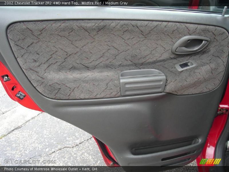 Wildfire Red / Medium Gray 2002 Chevrolet Tracker ZR2 4WD Hard Top