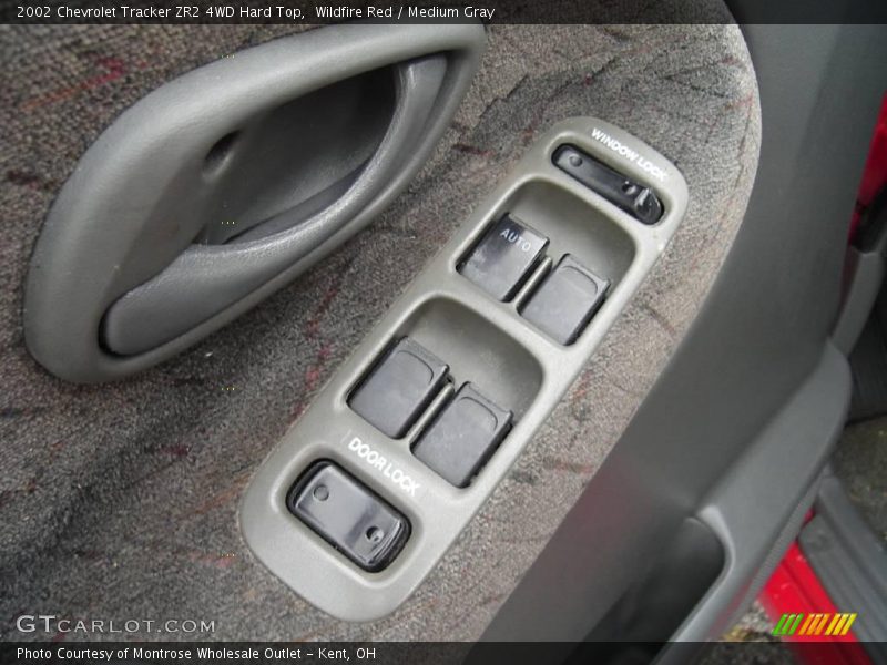 Wildfire Red / Medium Gray 2002 Chevrolet Tracker ZR2 4WD Hard Top