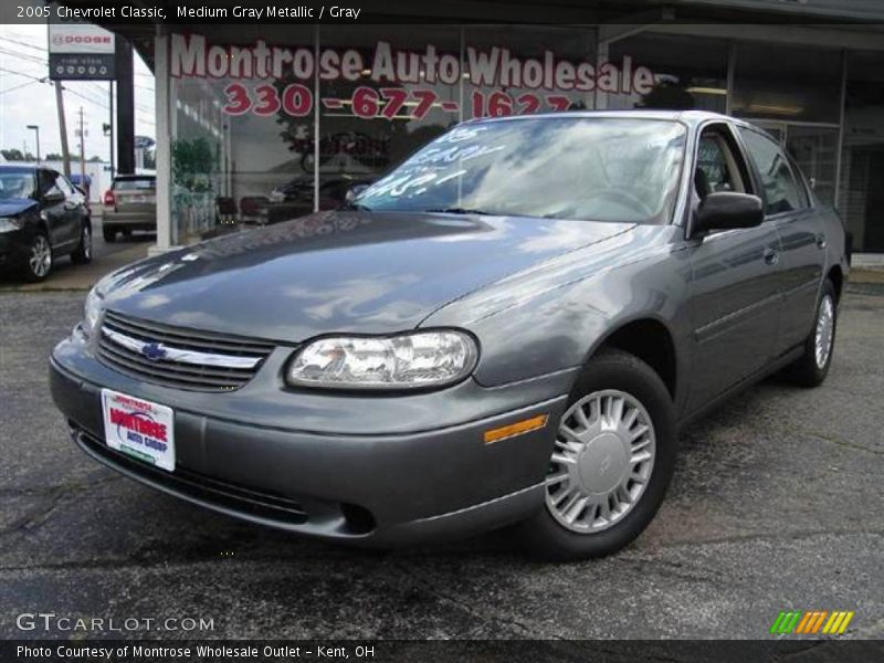 Medium Gray Metallic / Gray 2005 Chevrolet Classic