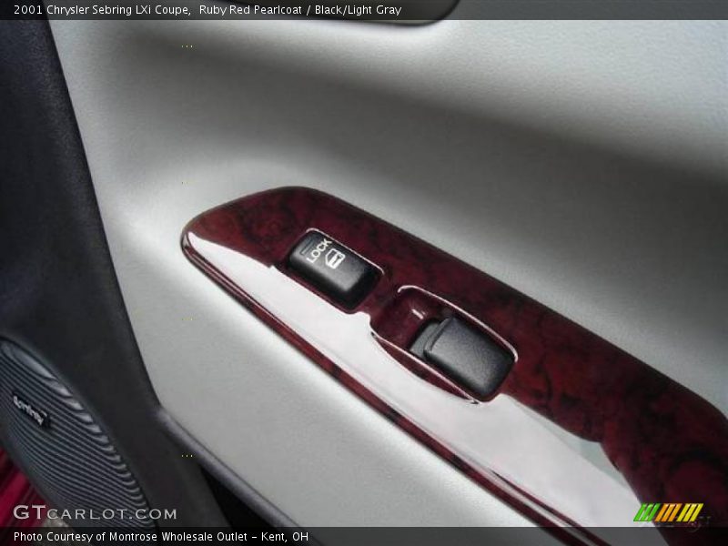 Ruby Red Pearlcoat / Black/Light Gray 2001 Chrysler Sebring LXi Coupe