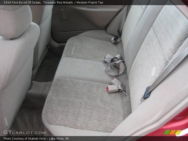 Toreador Red Metallic / Medium Prairie Tan 1999 Ford Escort SE Sedan