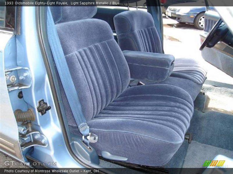 Light Sapphire Metallic / Blue 1993 Oldsmobile Eighty-Eight Royale